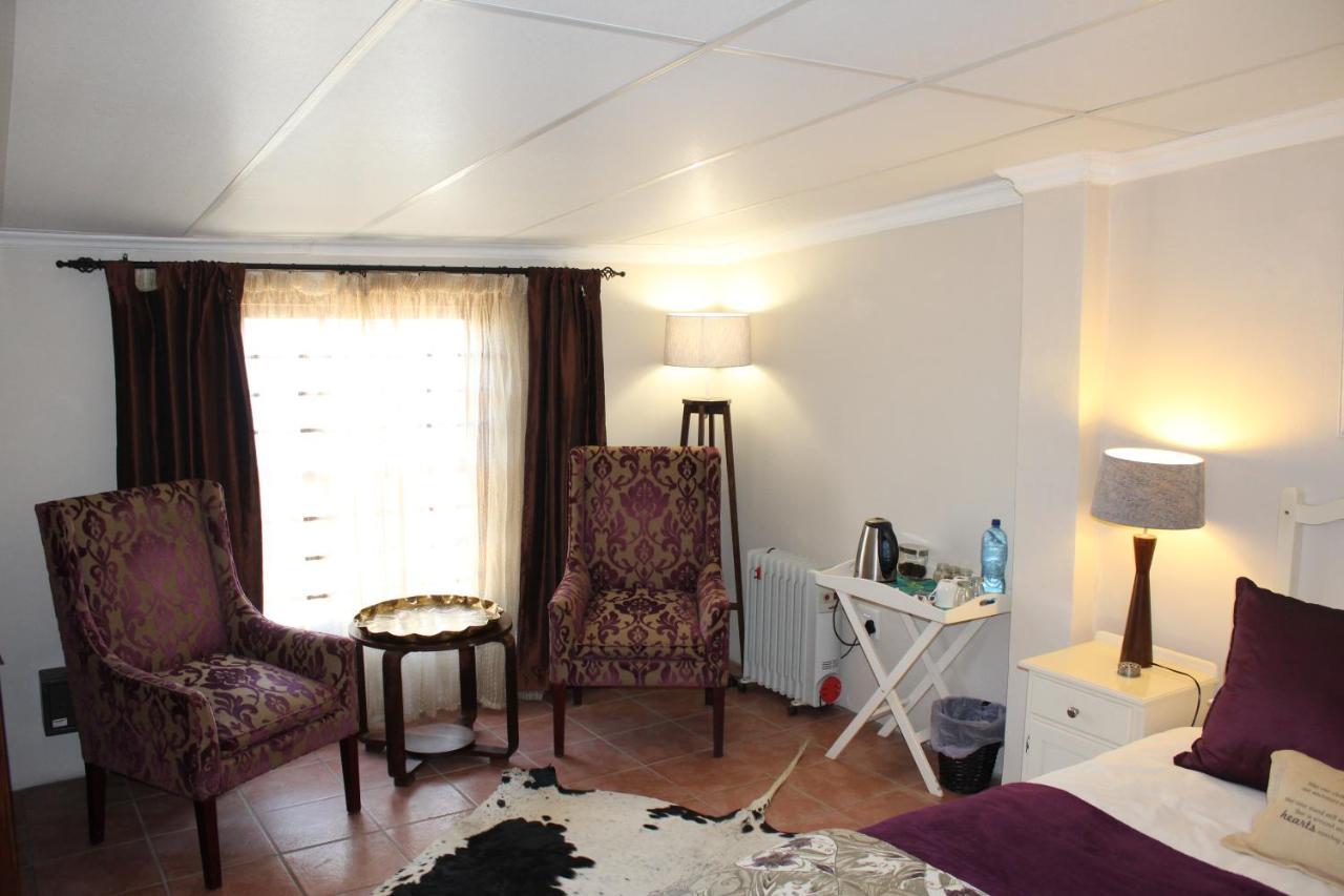 Dekotzenhof Hotell Wakkerstroom Exteriör bild