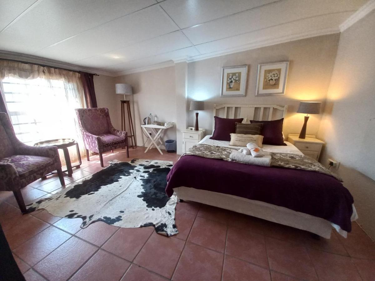 Dekotzenhof Hotell Wakkerstroom Exteriör bild