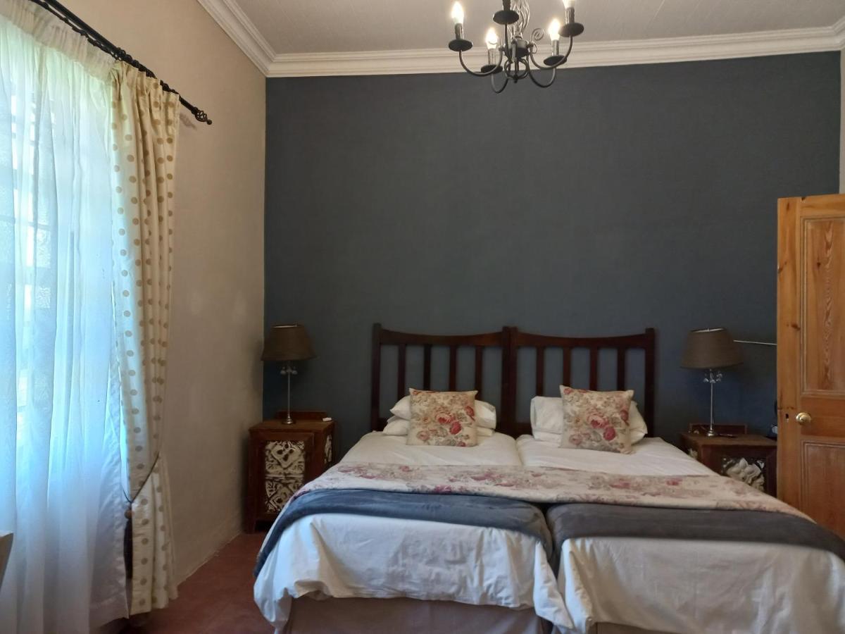 Dekotzenhof Hotell Wakkerstroom Exteriör bild